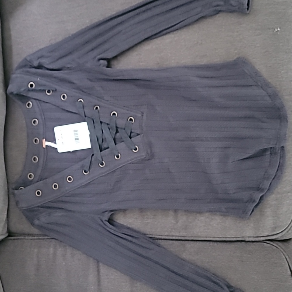 Grey longsleeve